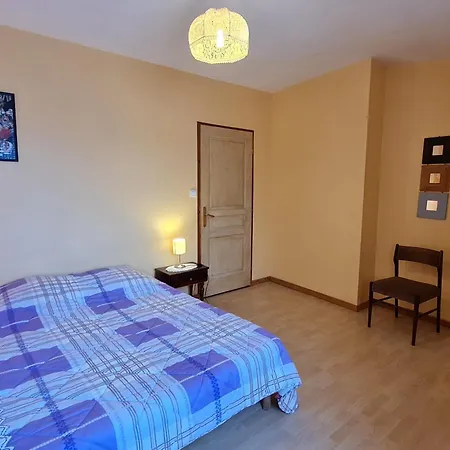 Maison Spacieuse Et Confortable Avec Terrasse Et Jardin, Ideale Pour Famille Ou Entreprise - Fr-1-585-29 *