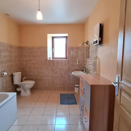 منزل ريفي Maison Spacieuse Et Confortable Avec Terrasse Et Jardin, Ideale Pour Famille Ou Entreprise - Fr-1-585-29
